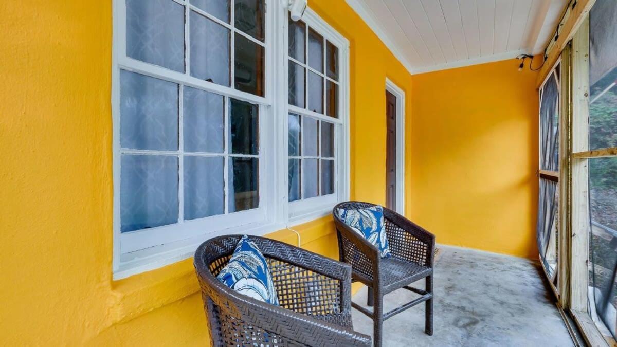 Retro Rainbow At Herb River-Highlighter Hideaway #5 Savannah Exterior foto