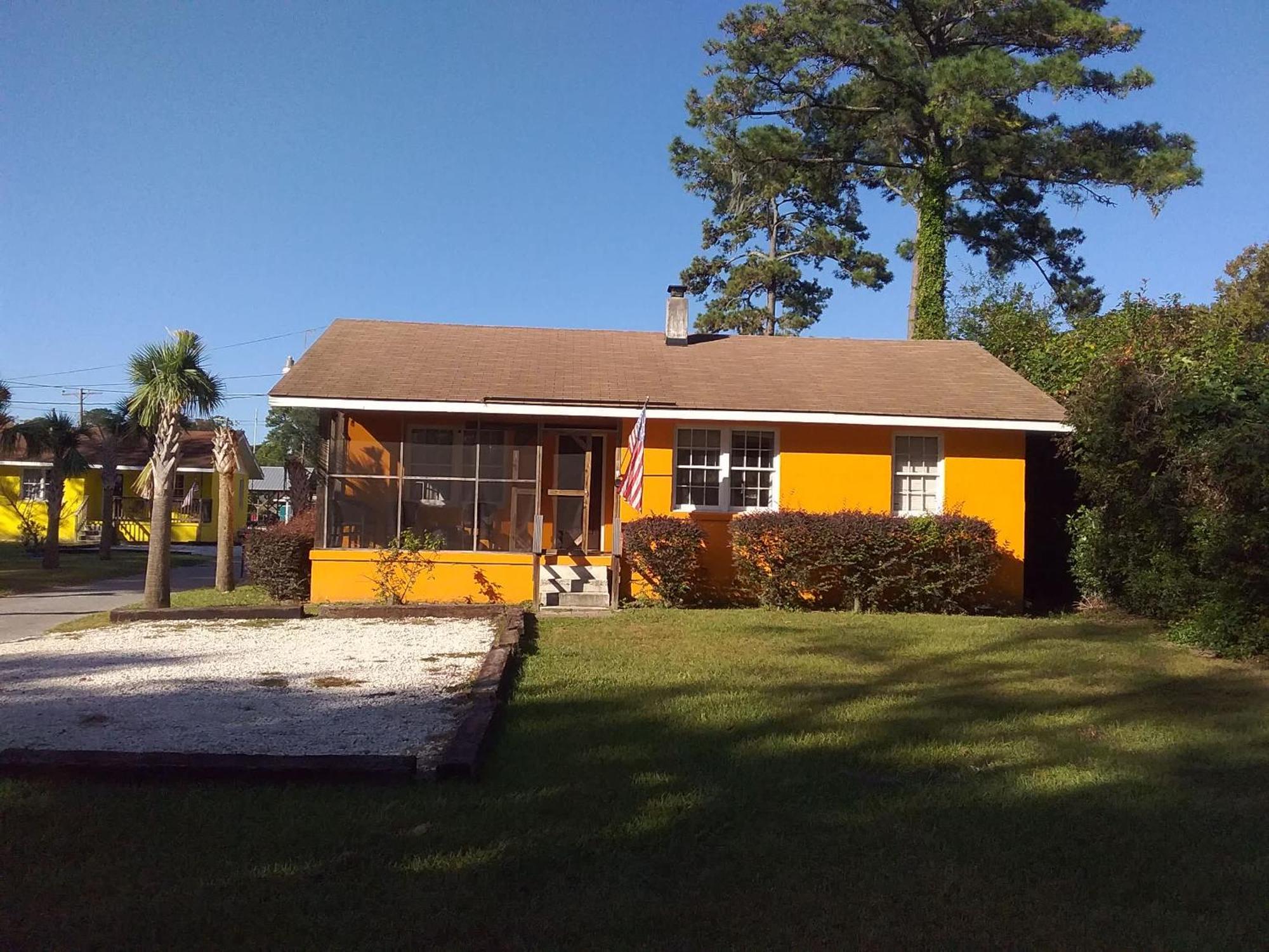 Retro Rainbow At Herb River-Highlighter Hideaway #5 Savannah Exterior foto